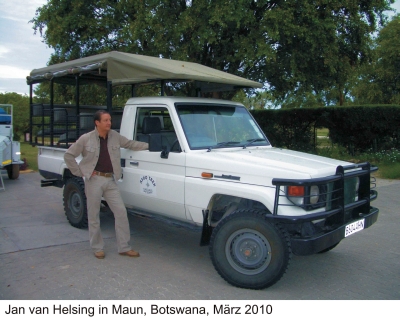 Jan van Helsing in Maun, Botswana, März 2010